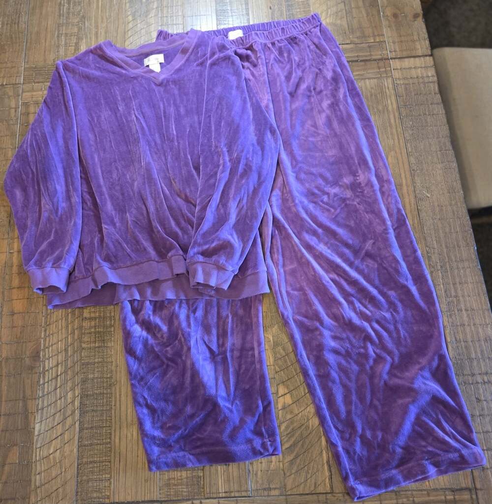 2 Piece Studio Works Purple Lounge Wear Size 2x